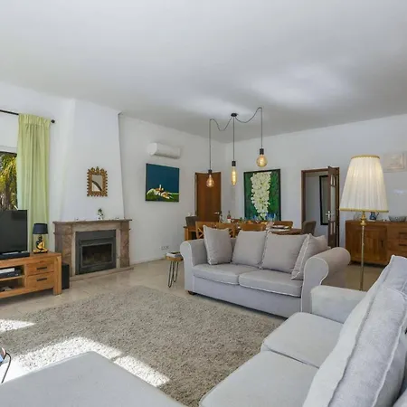 Casa Marinheiro By *